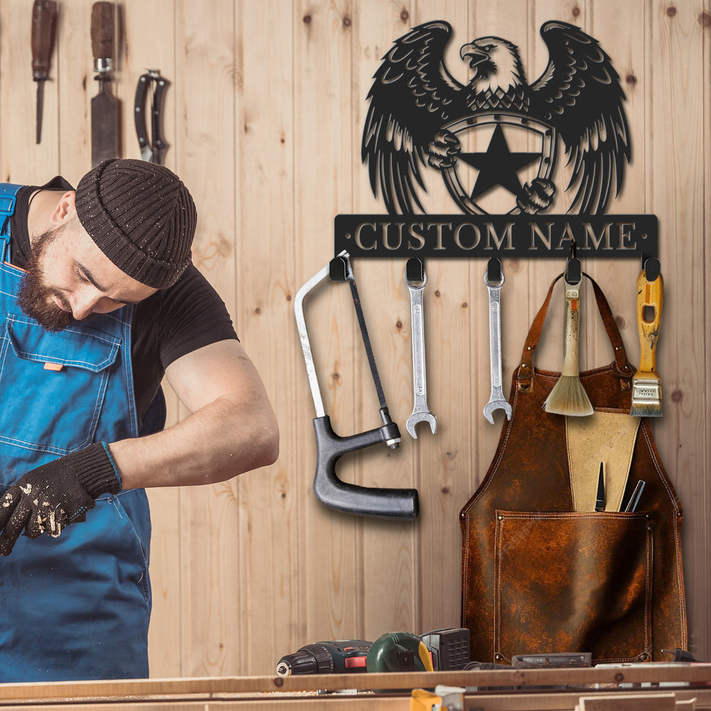 Personalized Bald Eagle Metal Key Holder – Custom Name Wall Organizer